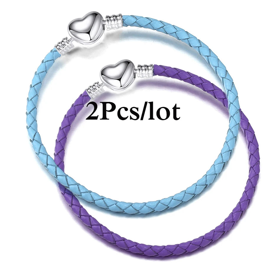 CharmLink™ – A versatile bracelet to create unique combinations with style. ✨