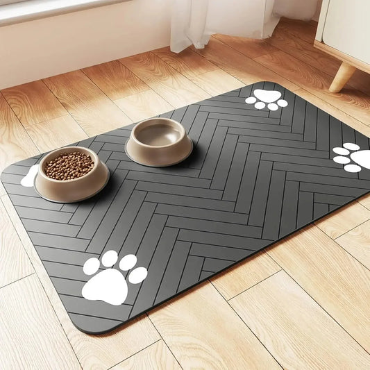 PawDry Mat™ – An absorbent mat that keeps your pet’s feeding area clean and dry