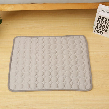 CoolPaw™ – Cooling Mat for Dogs & Cats on Hot Days