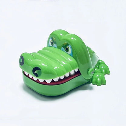 ChompCroc™ – A fun game where the crocodile can bite at any moment