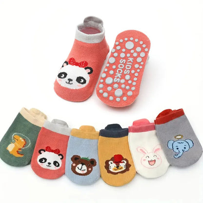 TinyPaws™ – Non-slip socks that keep little feet safe and comfortable