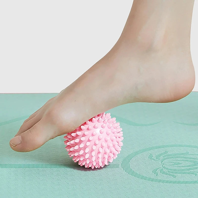 ReliefSpike™ – A massage ball that releases muscle tension and activates recovery