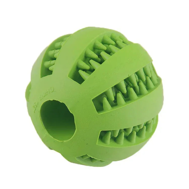 TreatPlay Ball™ – An interactive ball that releases treats while your pet plays