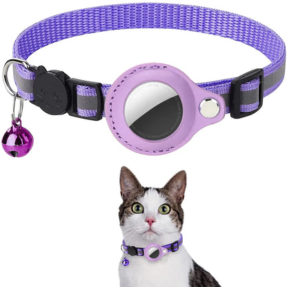 PawTrack™ – A secure collar with AirTag support to keep track of your pet