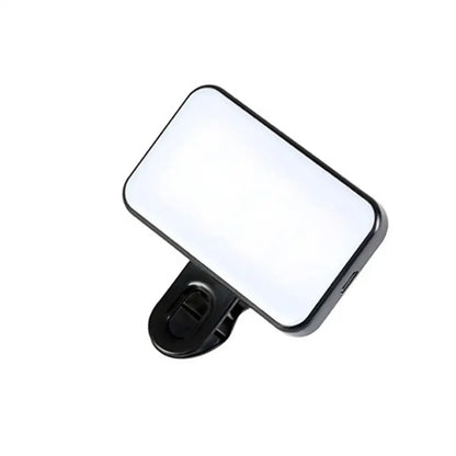 GlowClip™ – Instant lighting for perfect selfies and videos