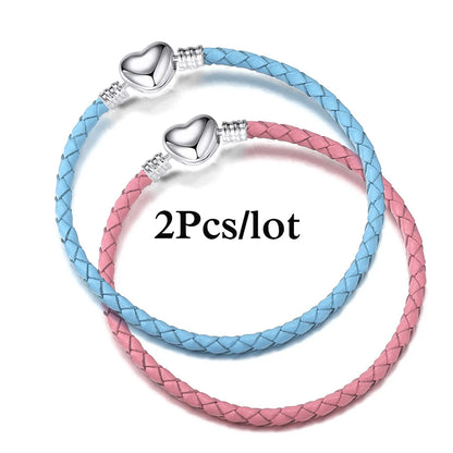 CharmLink™ – A versatile bracelet to create unique combinations with style. ✨