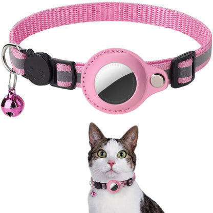 PawTrack™ – A secure collar with AirTag support to keep track of your pet