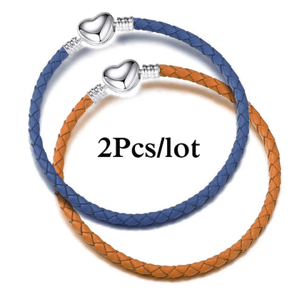 CharmLink™ – A versatile bracelet to create unique combinations with style. ✨