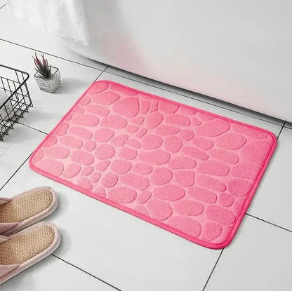 PebbleSoft™ – A textured mat that provides comfort and stability with every step