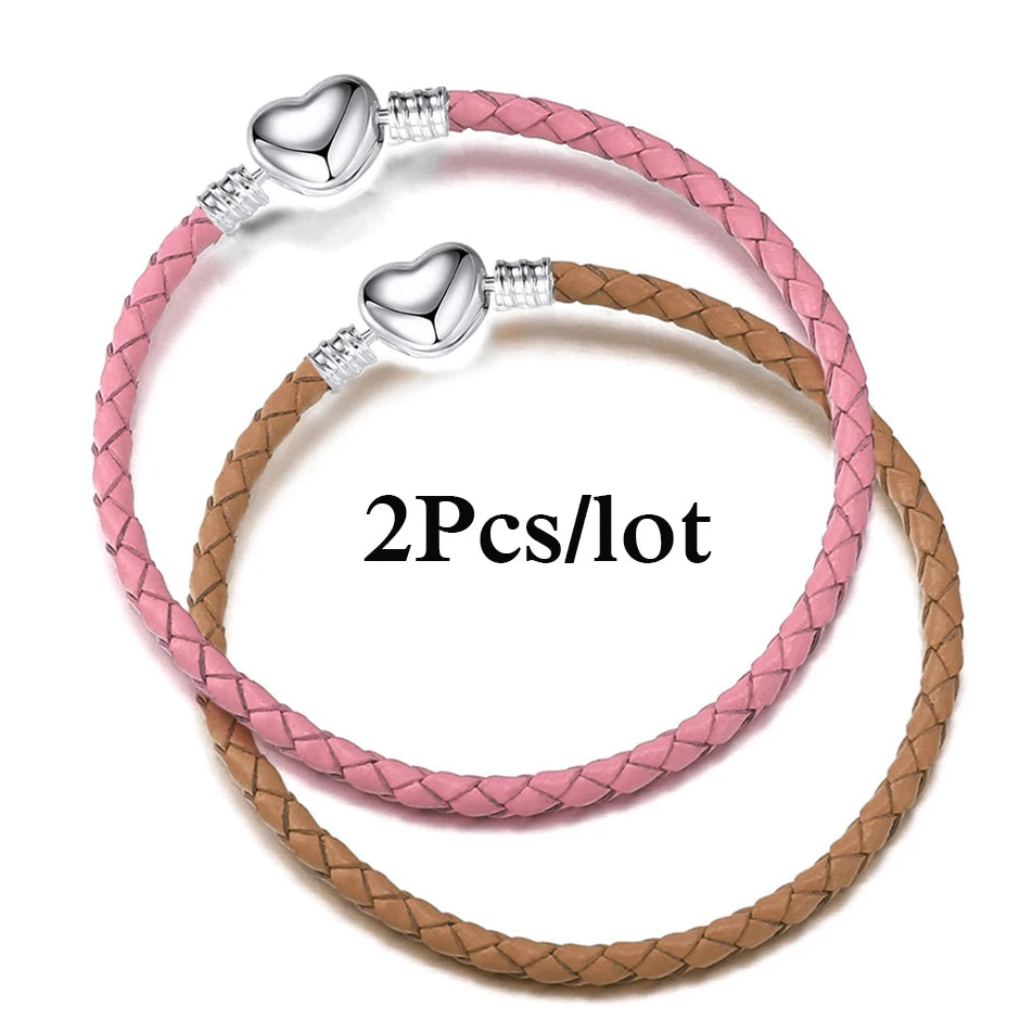CharmLink™ – A versatile bracelet to create unique combinations with style. ✨
