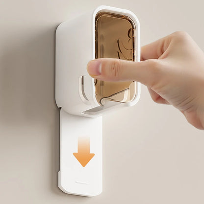 BrushGuard™ – Dust protection that keeps your toothbrush always clean