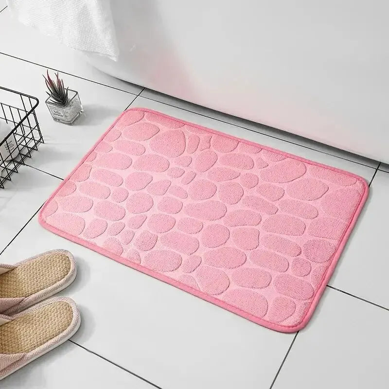 PebbleSoft™ – A textured mat that provides comfort and stability with every step