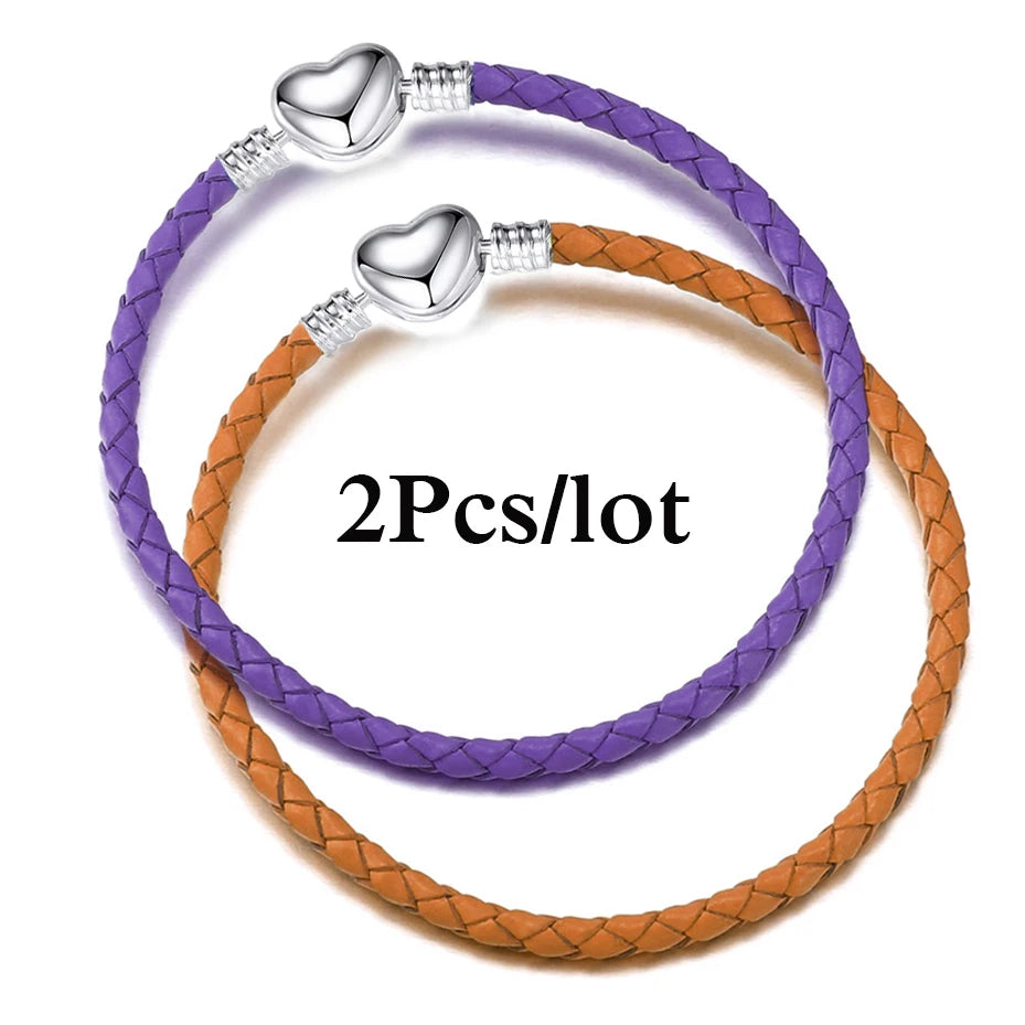 CharmLink™ – A versatile bracelet to create unique combinations with style. ✨