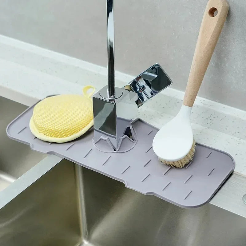 SinkDry™ – Una alfombrilla inteligente que mantiene tu fregadero siempre seco y limpio