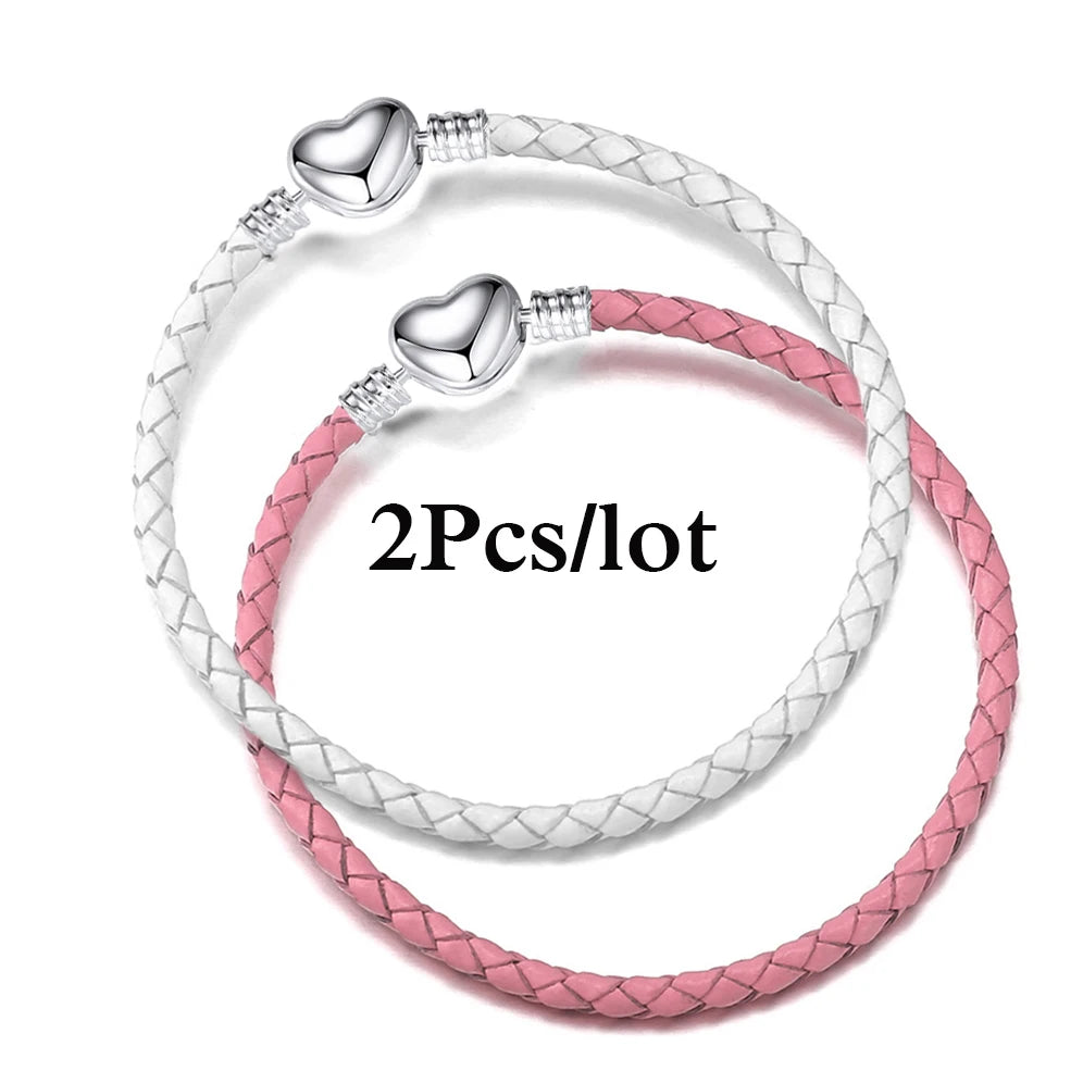 CharmLink™ – A versatile bracelet to create unique combinations with style. ✨