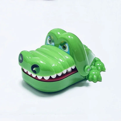 ChompCroc™ – A fun game where the crocodile can bite at any moment