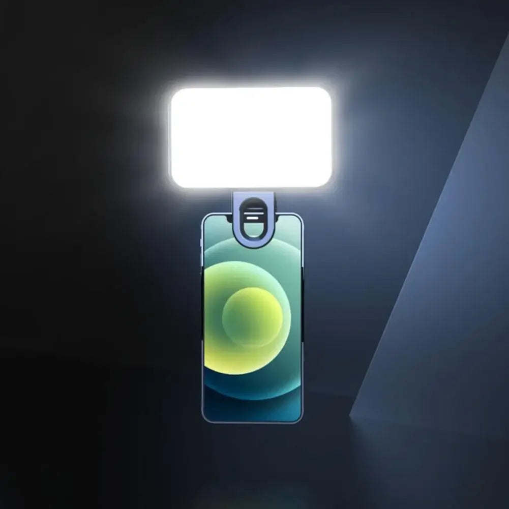 GlowClip™ – Instant lighting for perfect selfies and videos