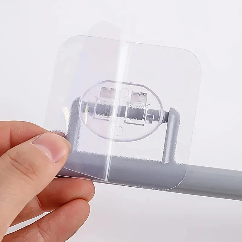EasyRoll™ – A practical holder that keeps your paper always within reach without complicated installation