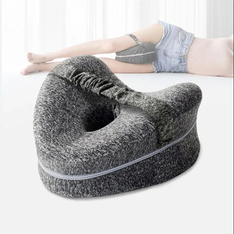 SleepAlign™ – Orthopedic support that keeps your legs and hips aligned for better sleep. 😴🛏️✨
