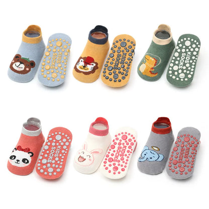 TinyPaws™ – Non-slip socks that keep little feet safe and comfortable