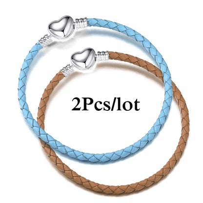 CharmLink™ – A versatile bracelet to create unique combinations with style. ✨